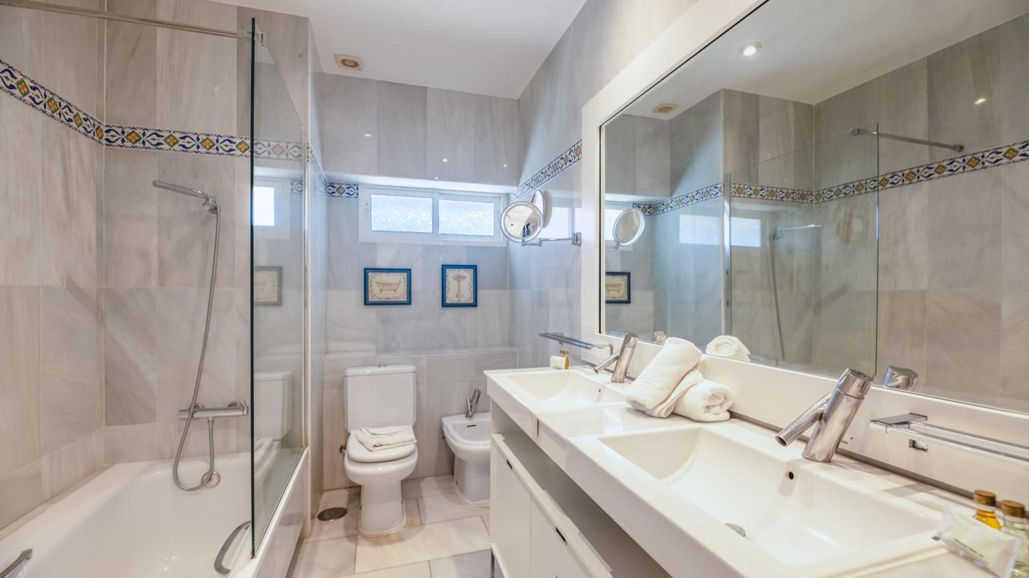 Penthouse Boutique Suite Marbellac Extérieur photo